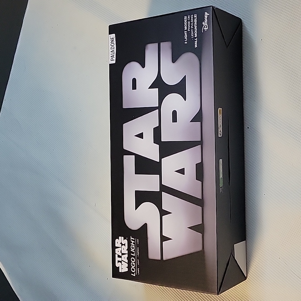 star wars logo light